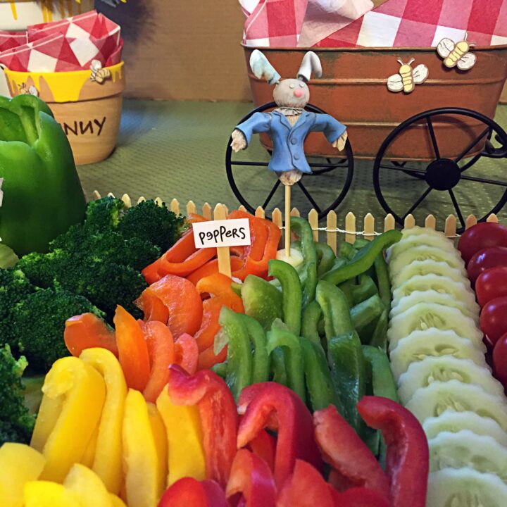 Image for DIY Garden-Themed Vegetable Platter
