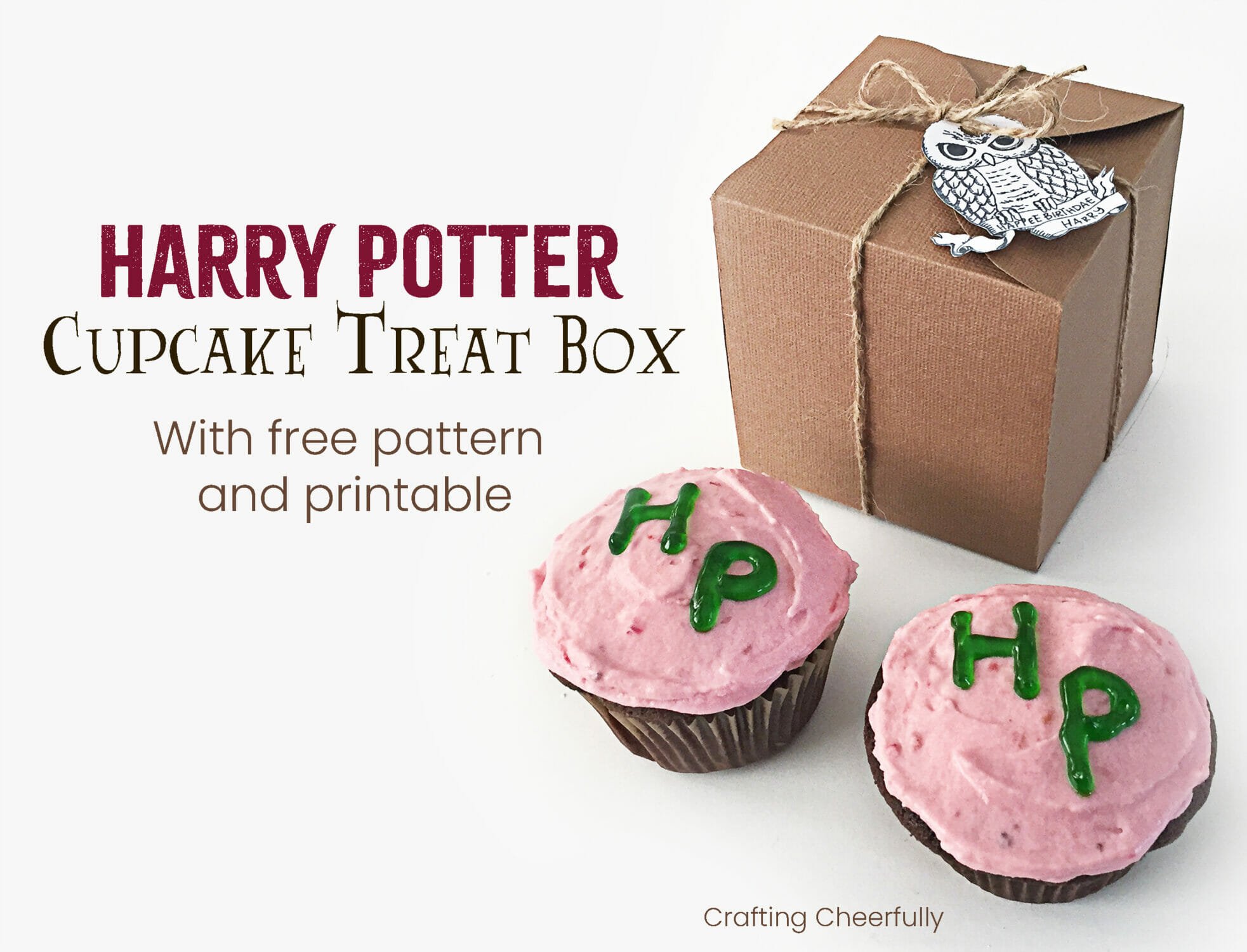 Harry Potter cupcake treat box with free pattern and printable.