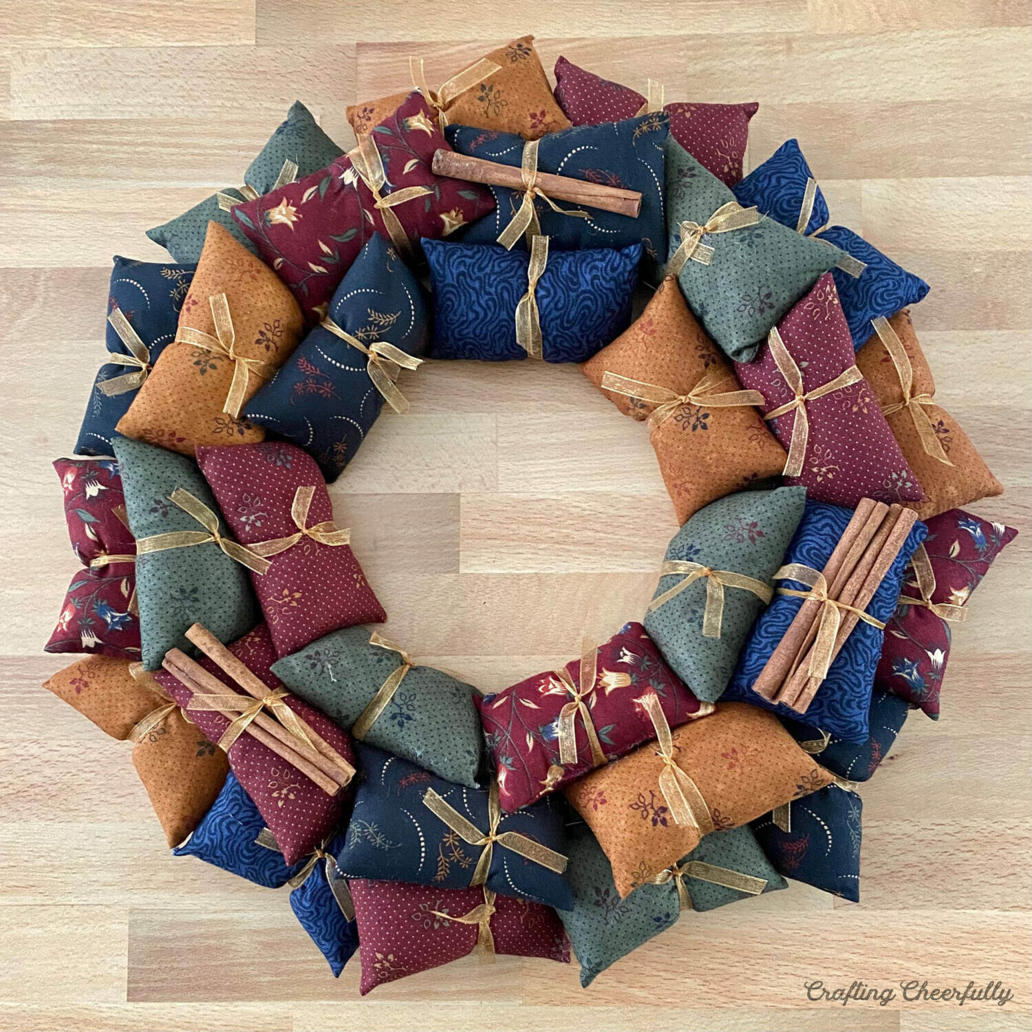 DIY Hogwarts Harry Potter Wreath - Crafting Cheerfully