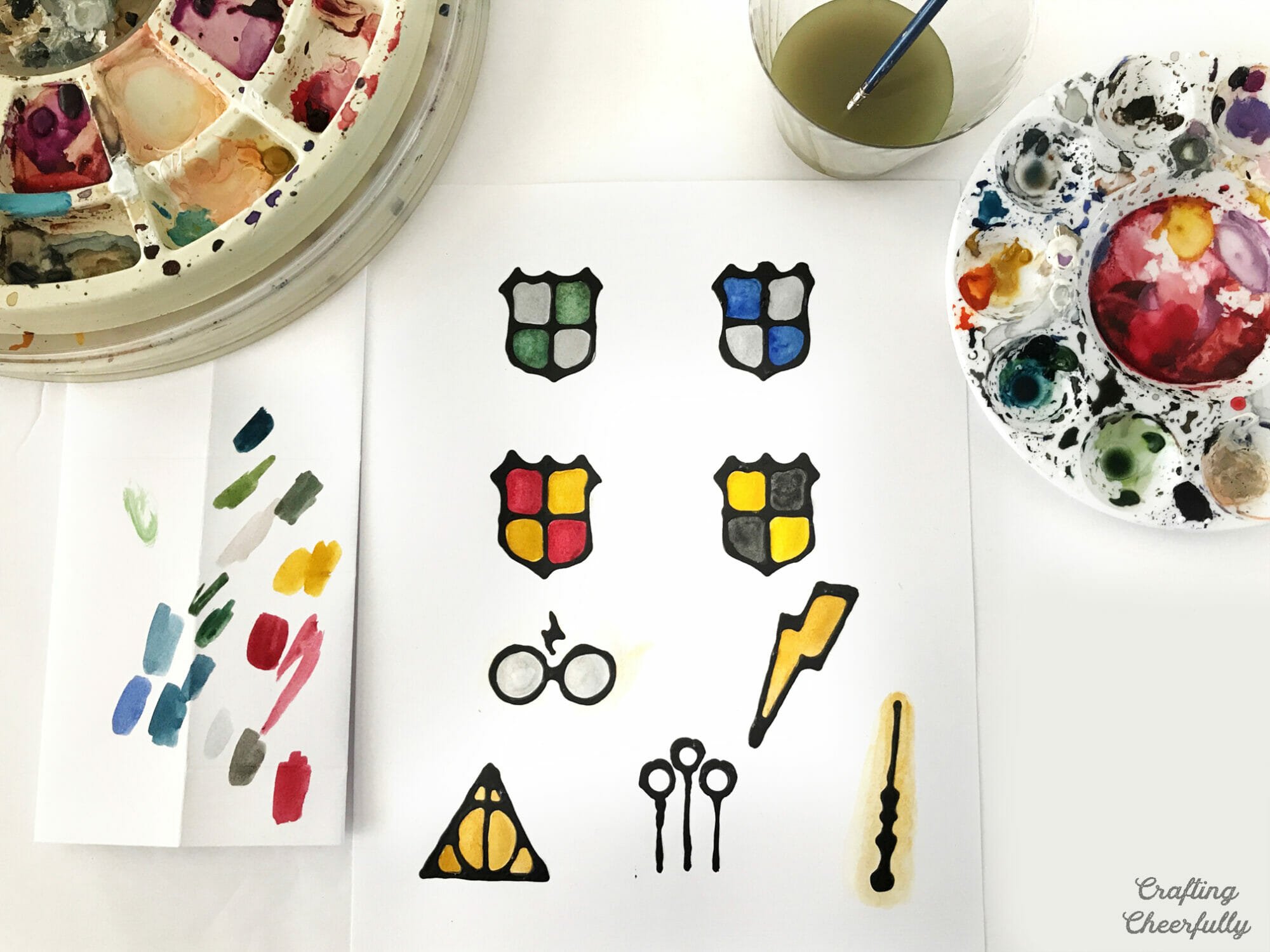 The printable template with Harry Potter images is painted.