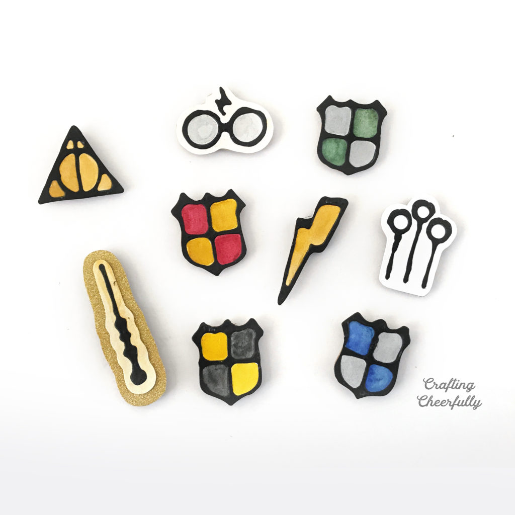Diy Harry Potter Magnets Using Black Glue Crafting Cheerfully