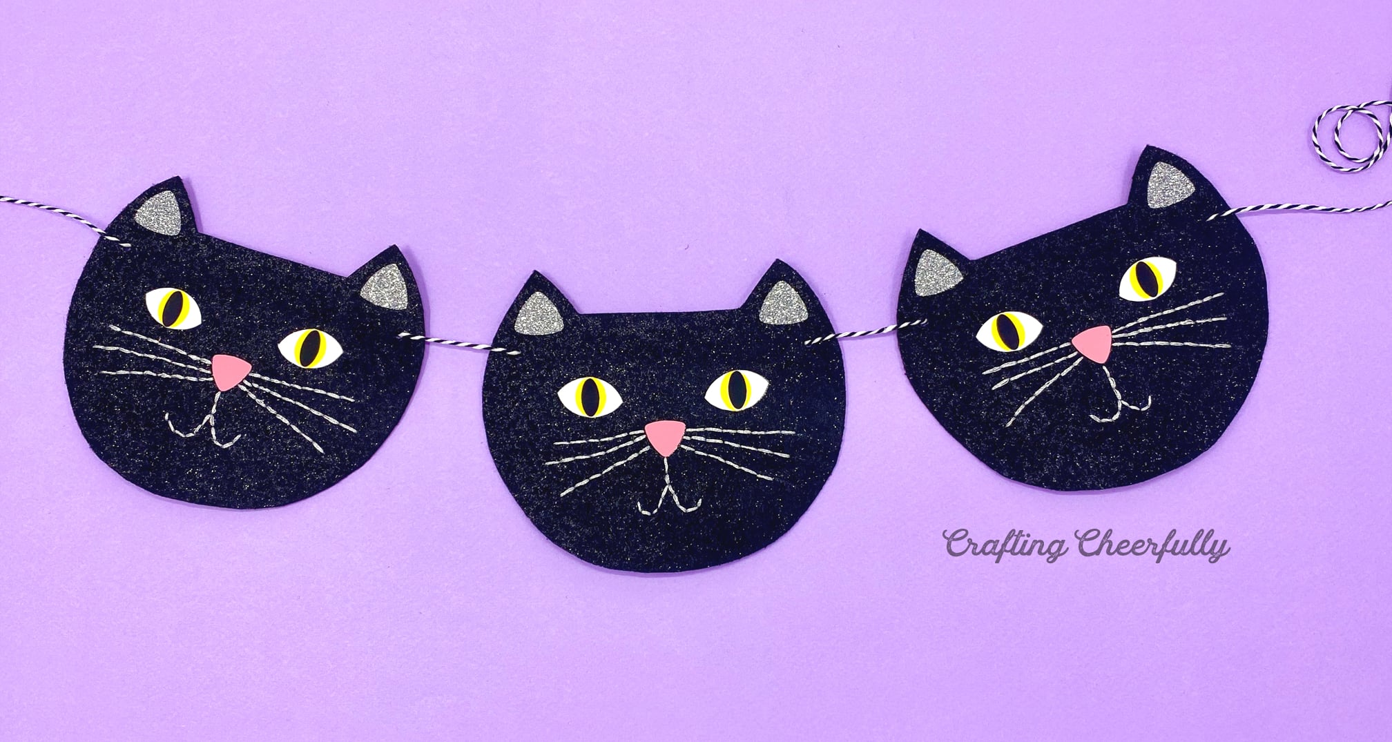 Cat Banner Tutorial DIY Halloween Cat Banner - Free Pattern - Crafting Cheerfully
