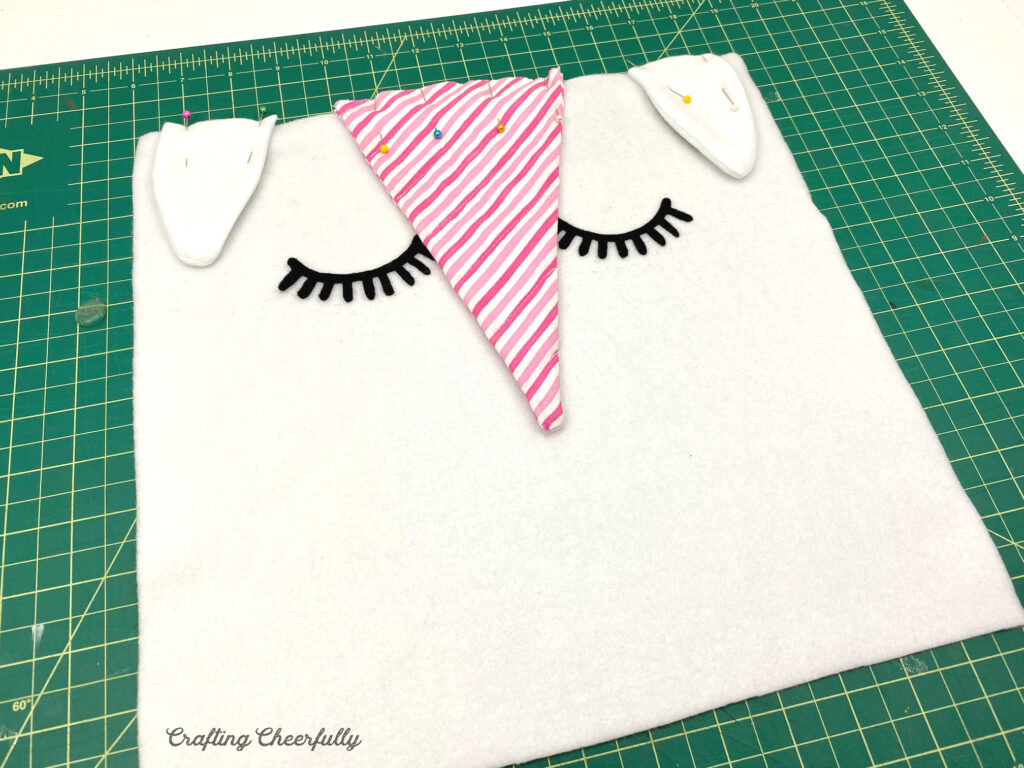 DIY Holiday Unicorn Pillow Free Sewing Pattern! Crafting Cheerfully