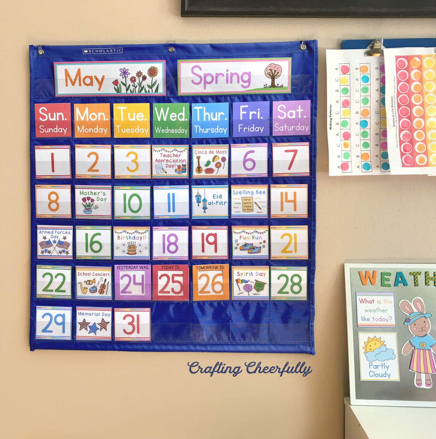Classroom Daily Hanging Bag Preschool Kids Calendar Education Chart Board Schedule Pocket Chart classroom-daily-hanging-bag-preschool-kids-calendar-education-chart-board-schedule-pocket-chart