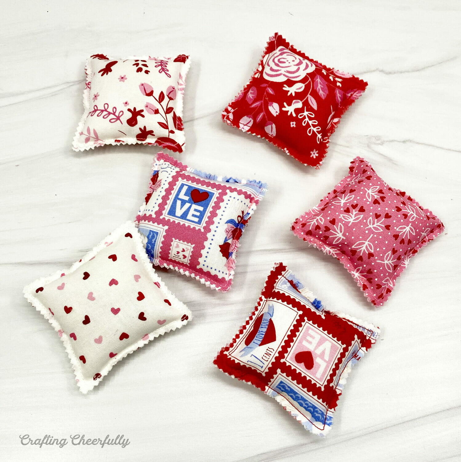 Extra small hot sale pillows