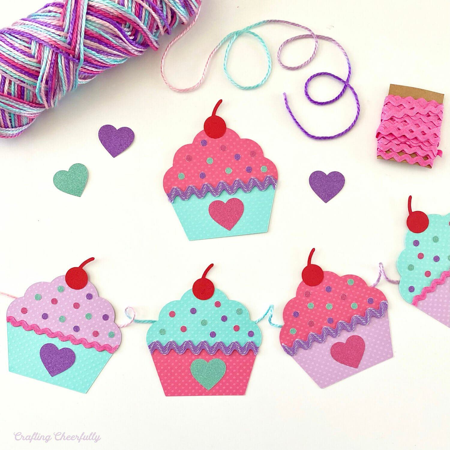 Make Your Own Cupcake Liner with Free Printable