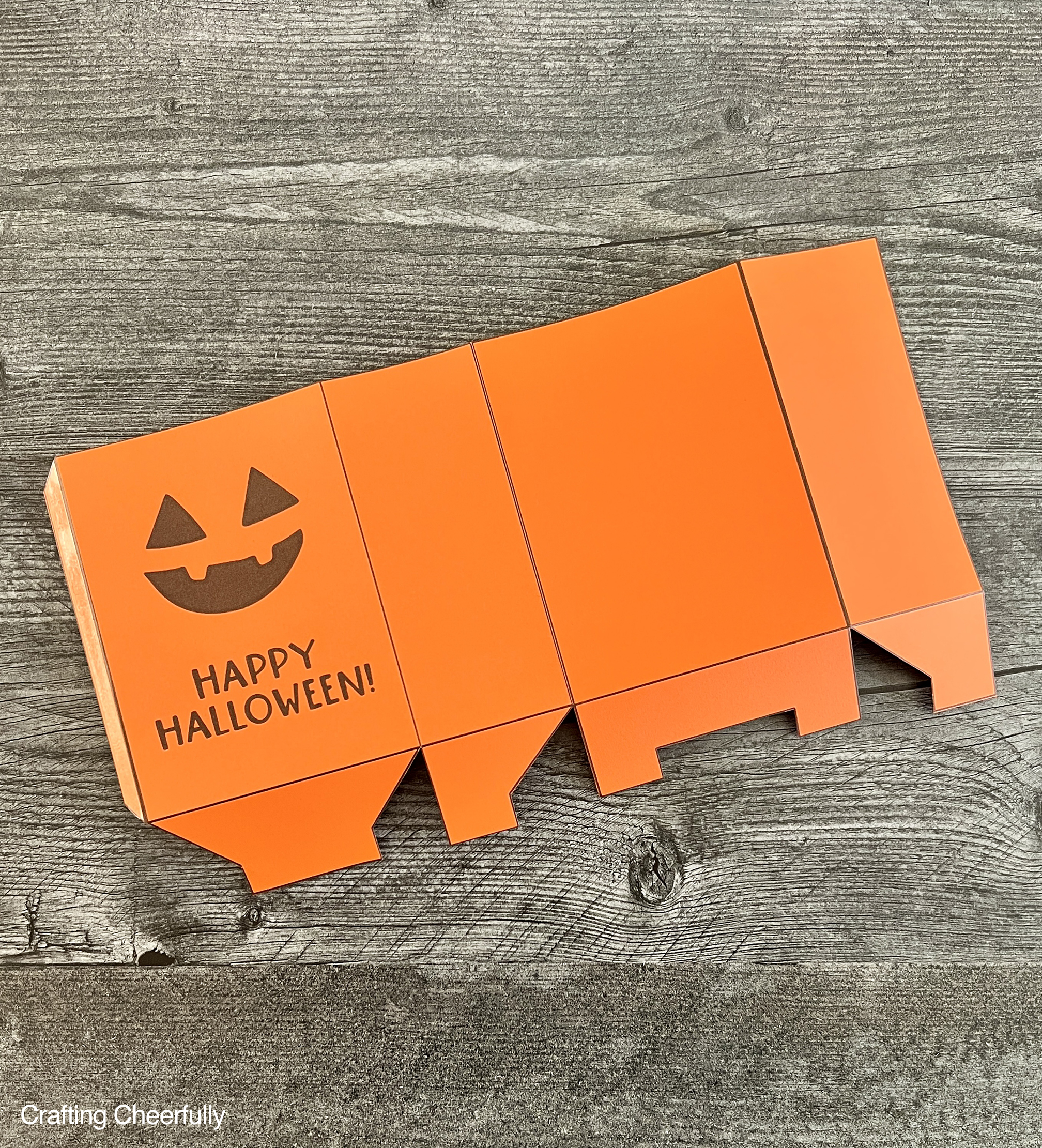 Two box pieces are attached along one of the tabs.