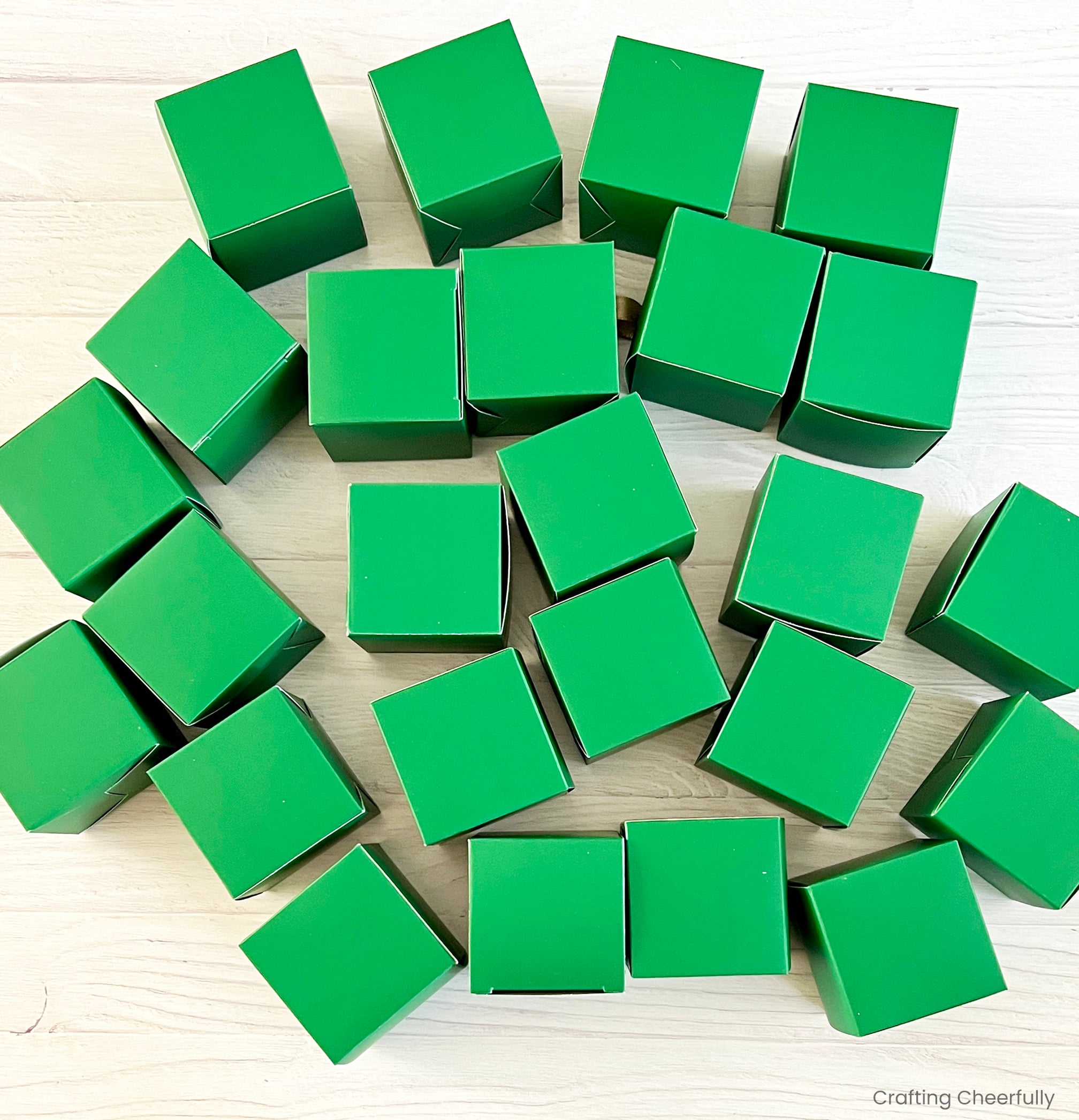 25 small green boxes assembled.